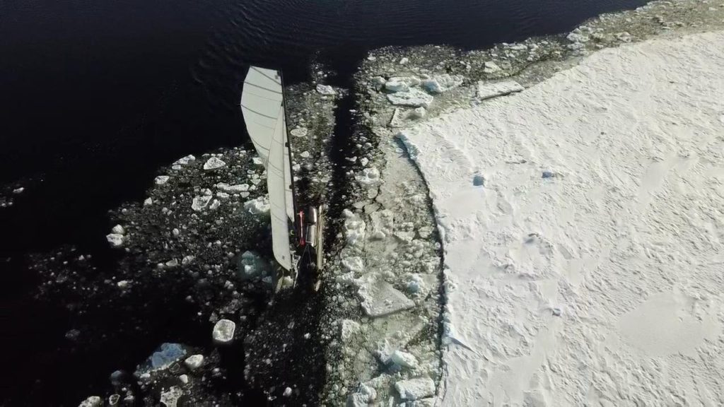 LA VOIE ARCTIQUE, 3 HOMMES À TRAVERS LES GLACES Documentaire traversée Arctique voile scientifique innovation